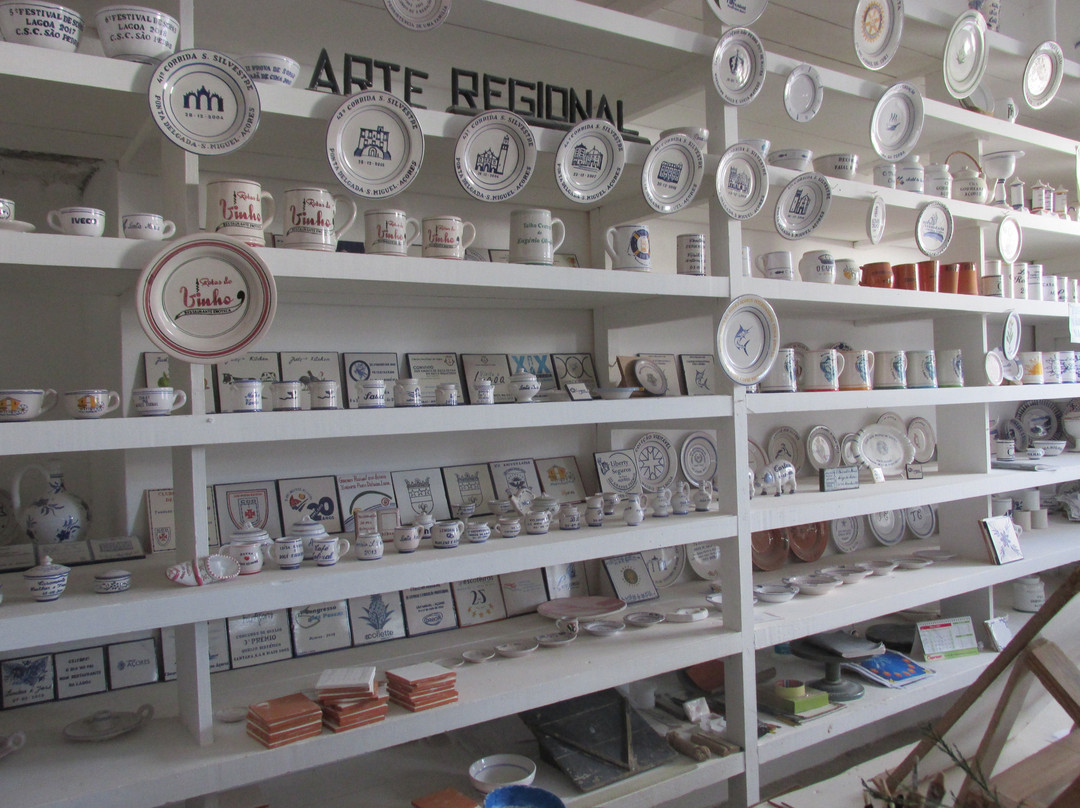 Vieira Ceramics Factory-拉戈阿必去景点