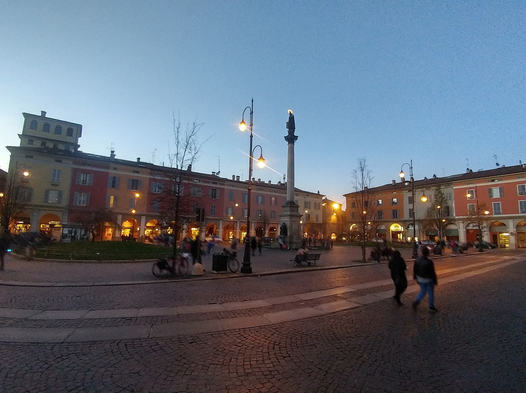 Piazza Duomo景点图片