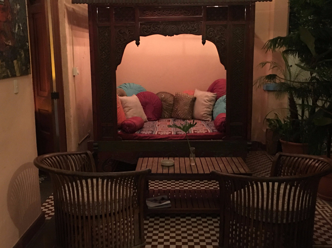 殖民地别墅酒店主图