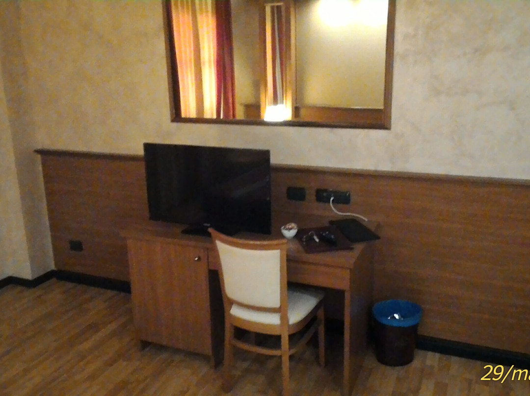 Hotel Motel Flower主图