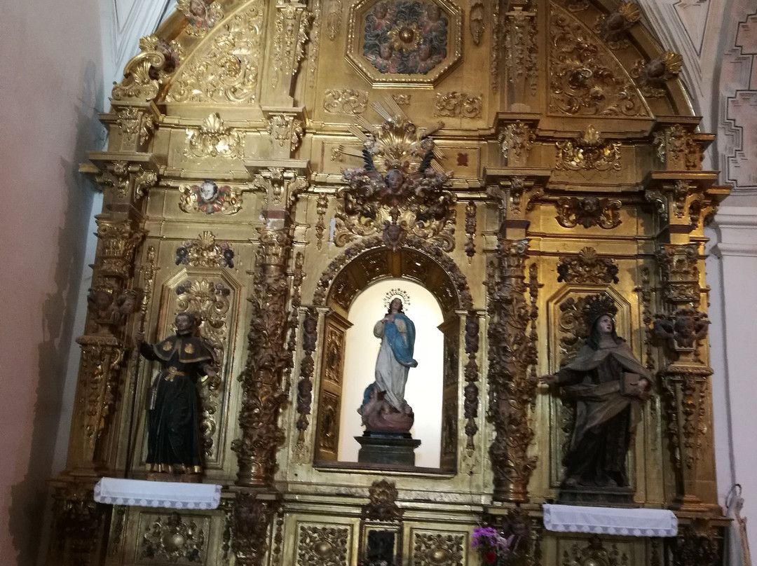 Iglesia de Santiago Apostol景点图片