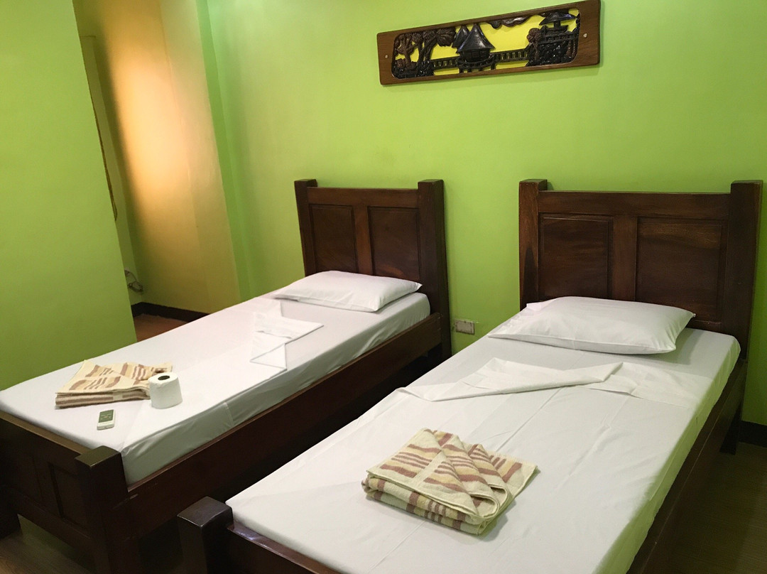 Luis Bay Travellers Lodge主图