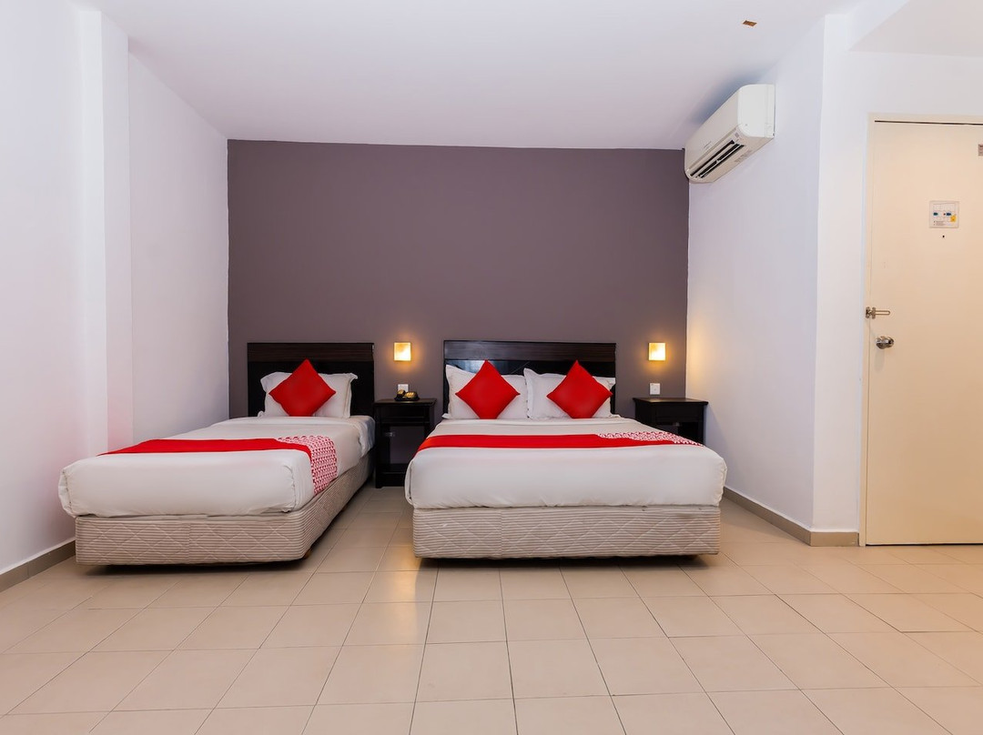 瑟玛布科客栈主图