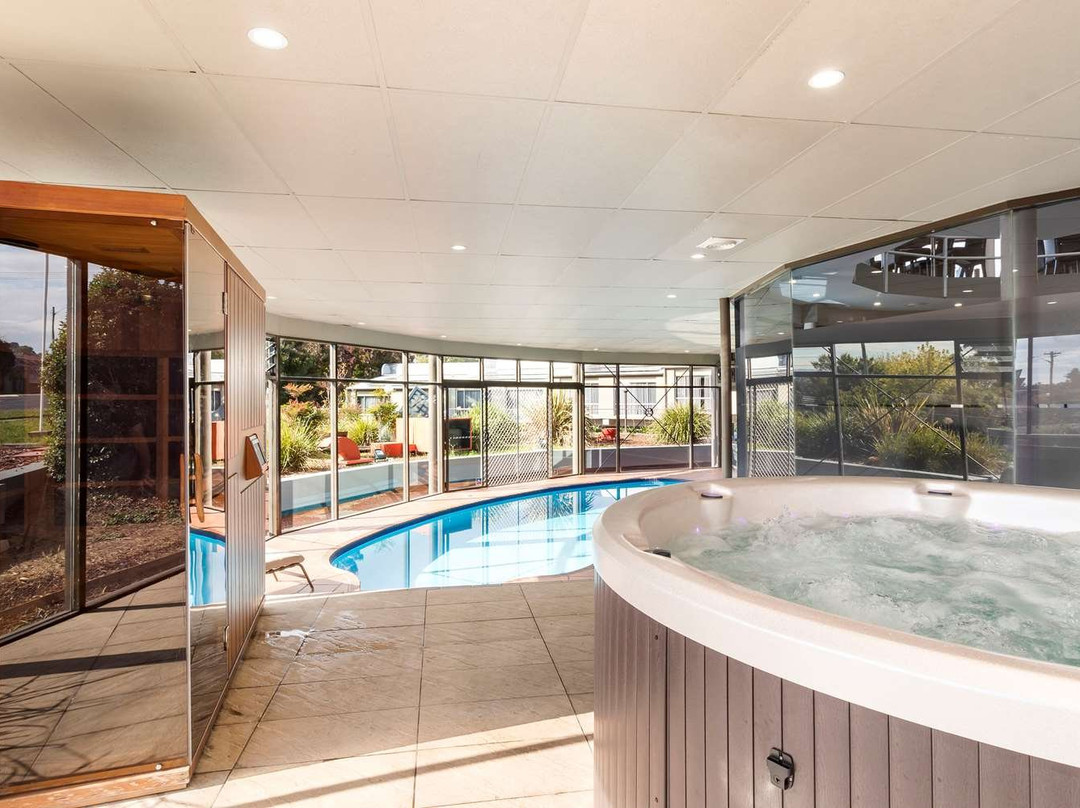 巴鲁斯特品质酒店主图