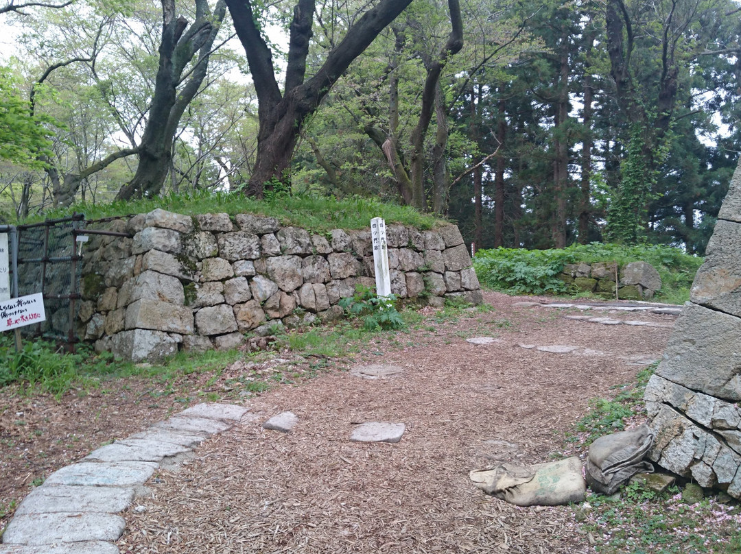 The Ruins of Murakami Castle-村上市必去景点