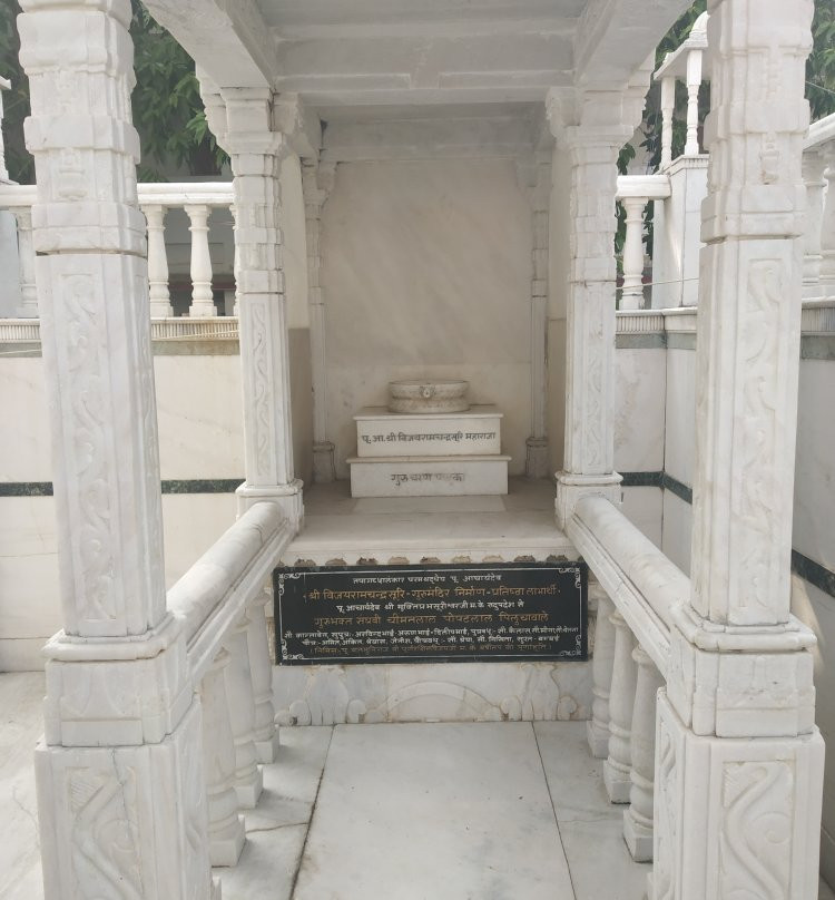 Lachhuar Jain Temple-Jamui必去景点