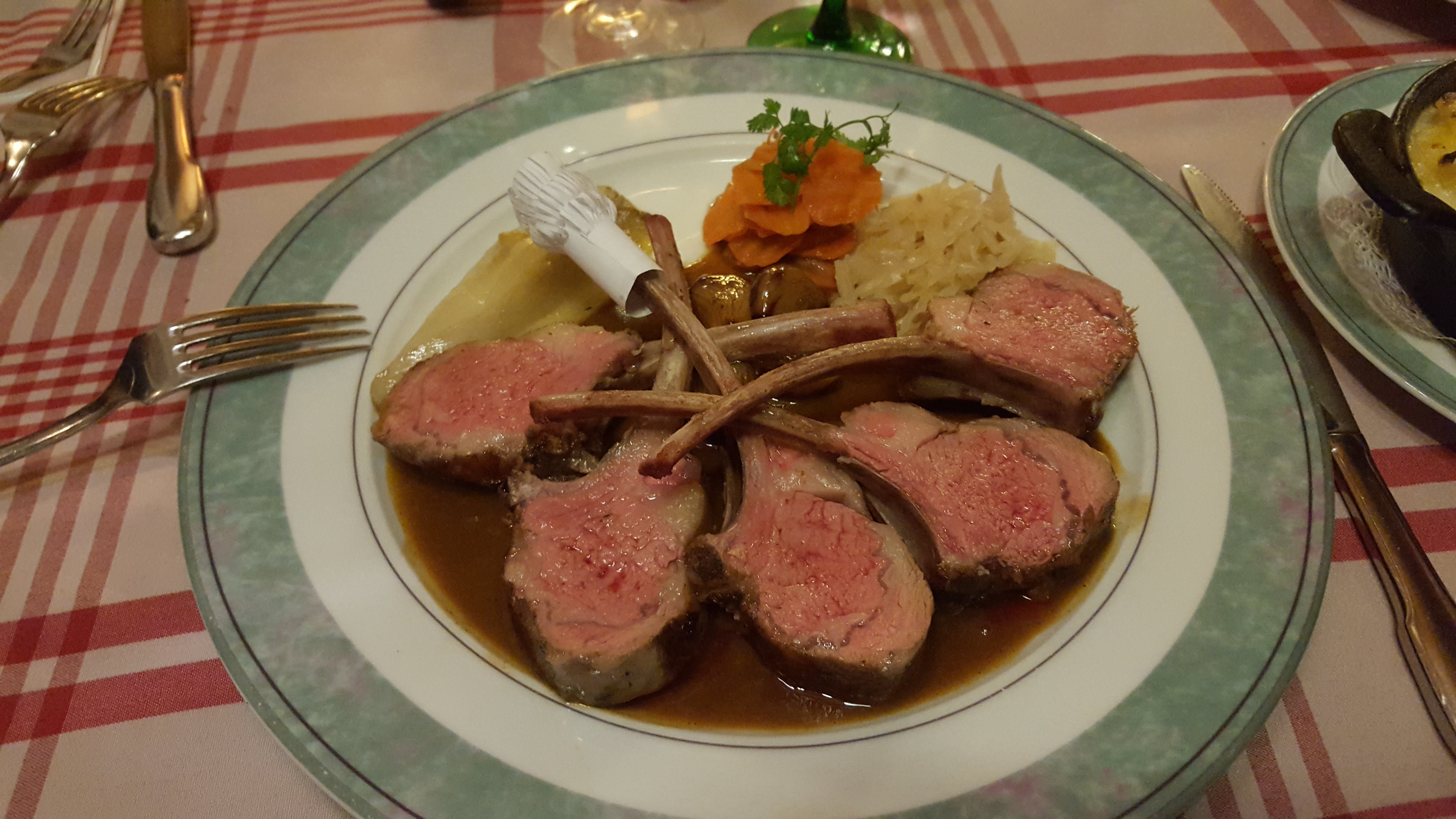 Au Lion d'Or-官方