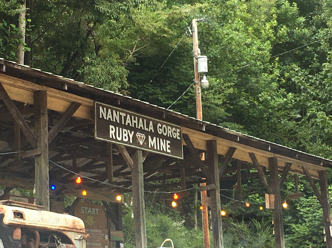 Nantahala Gorge Ruby Mine景点图片