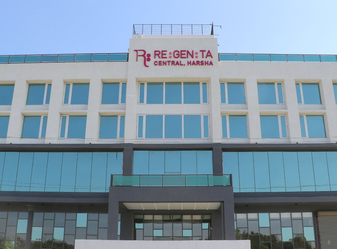 Regenta Central Harsha Vapi主图