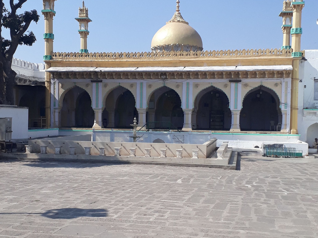 Tomb of Mughal Emperor Aurangzeb景点图片
