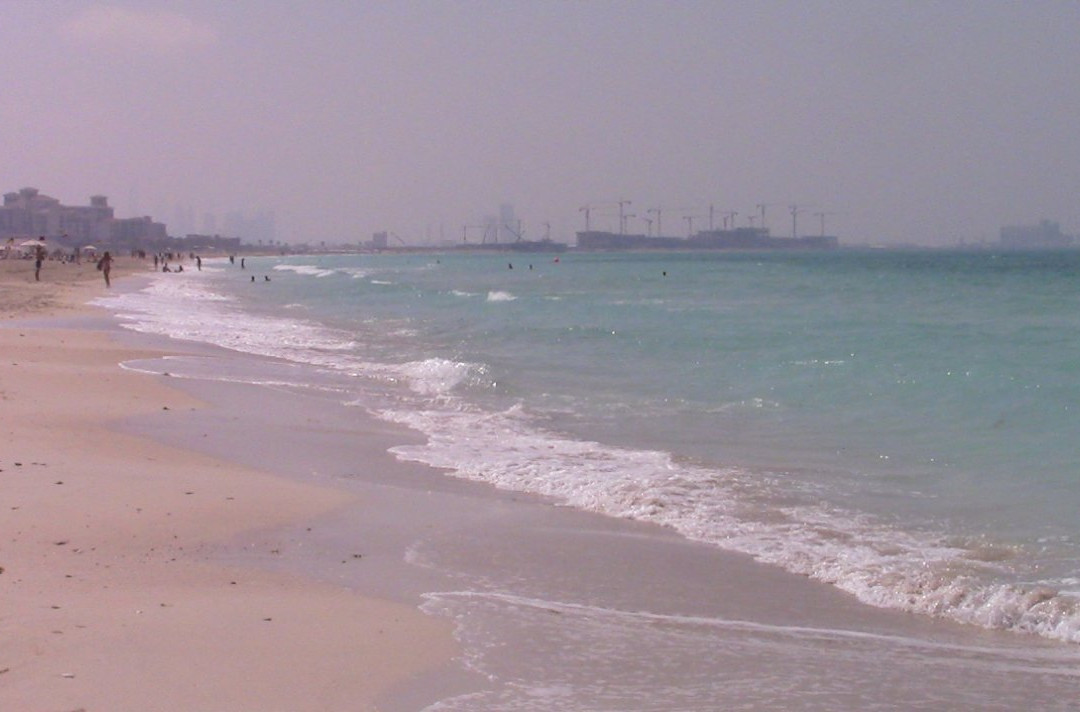 萨迪亚特岛公共海滩景点图片