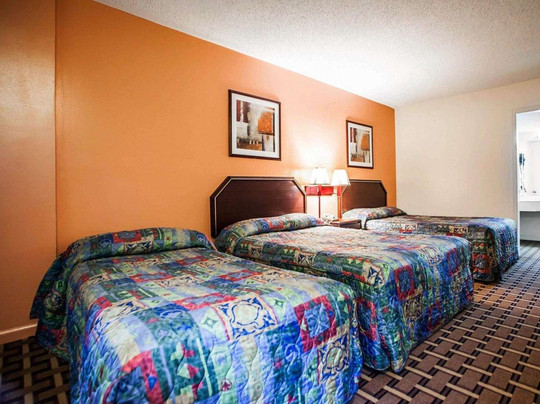 Rodeway Inn Rahway Hwy 1主图