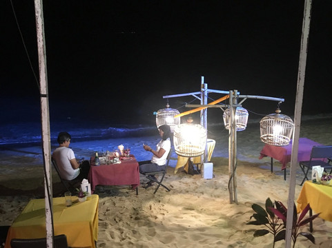 花田度假酒店主图