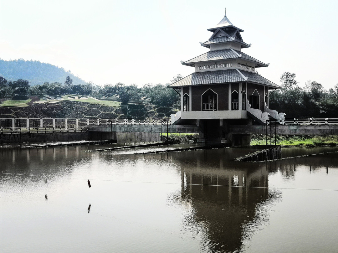The White Bridge-Tha Pla Duk必去景点