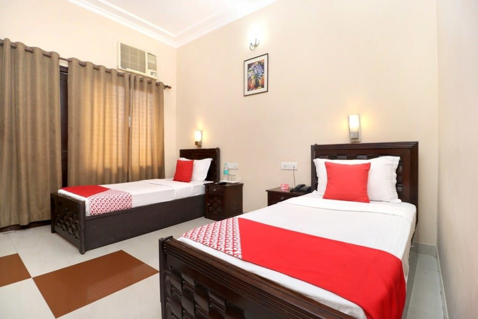 Hotel City Look主图