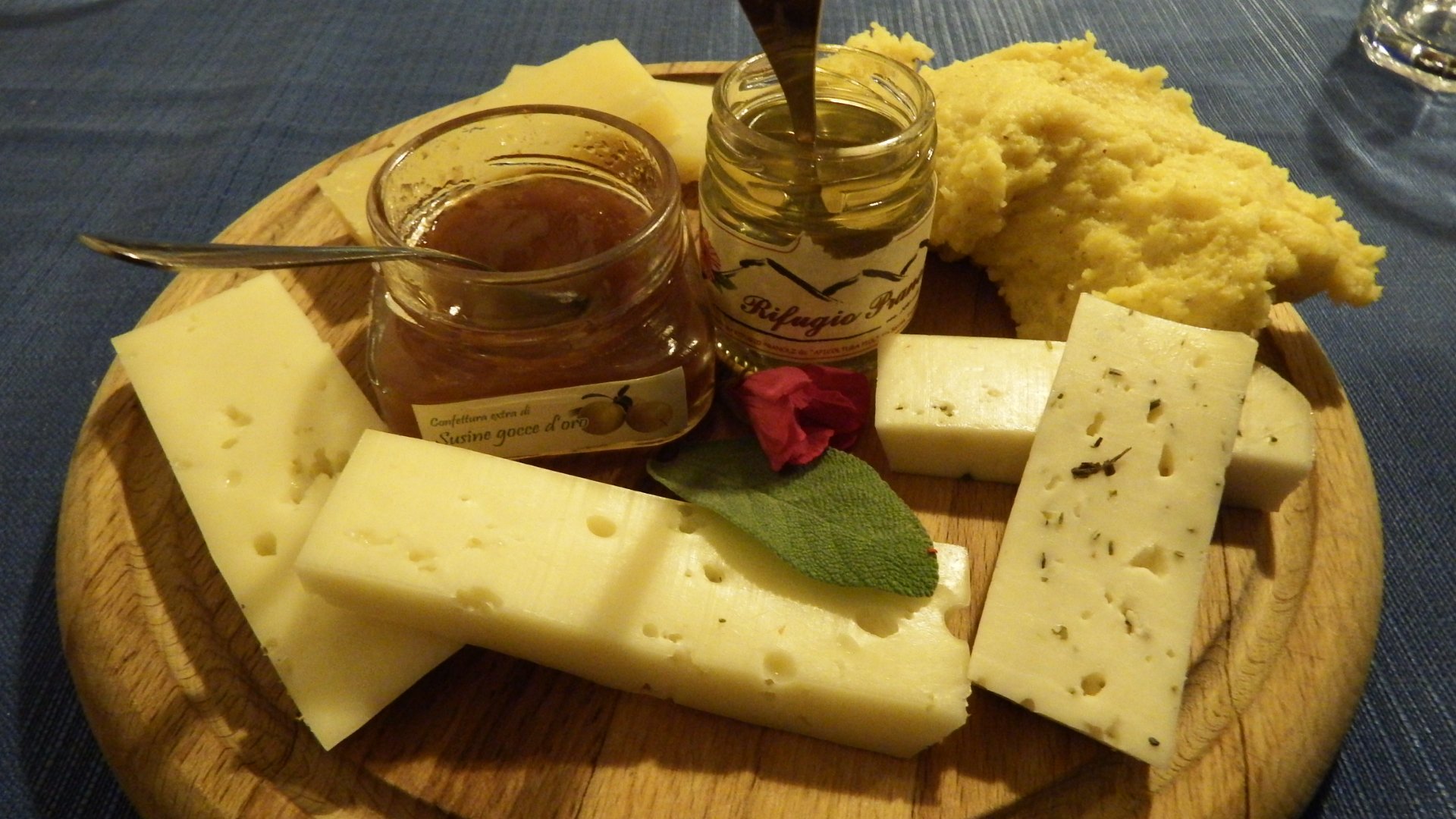 Rifugio Pranolz-餐饮