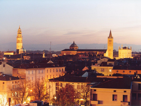 Guide Turistiche Arsit Maraviglia - Parma-帕尔马必去景点