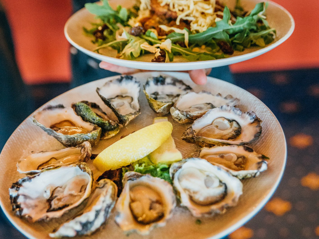 Wheeler's Oyster Farm Tour景点图片
