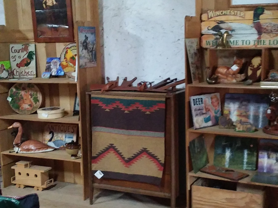 Hairgrove Saddlery and Gifts景点图片