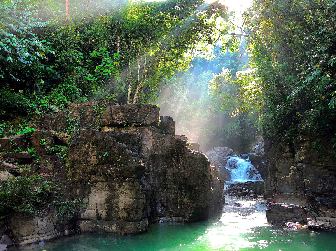 El Valle Mountain Tours景点图片