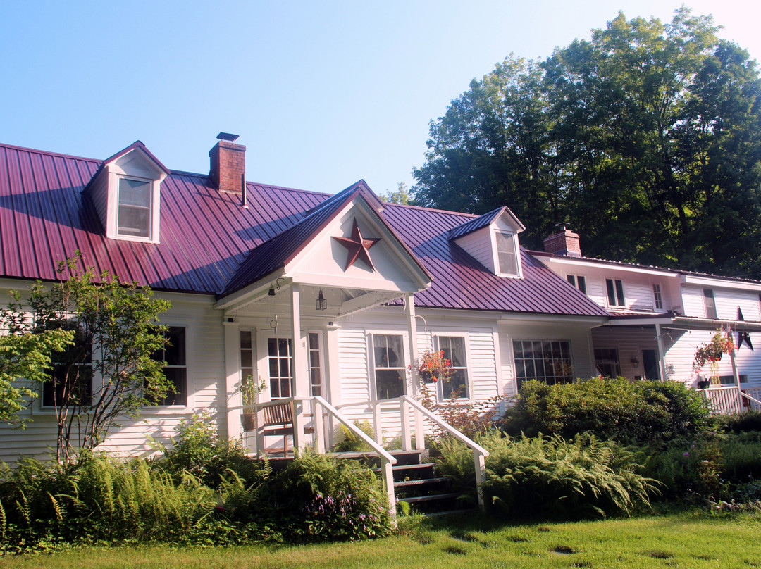 The Buttonwood Inn on Mount Surprise主图