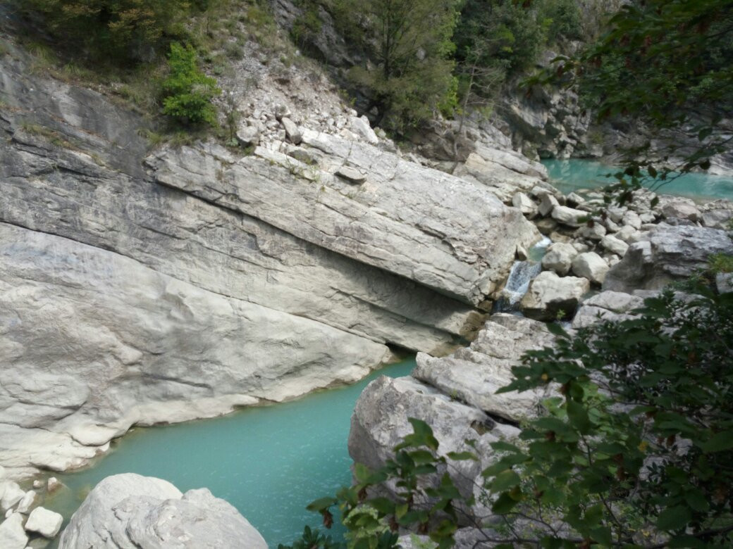 Canyons of Erzen River景点图片