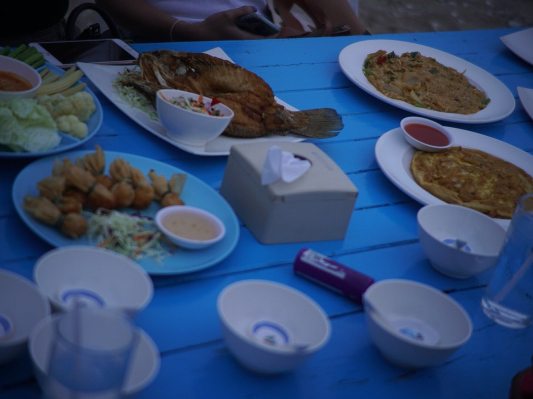 Saen Suk餐馆和美食-Chom Talay