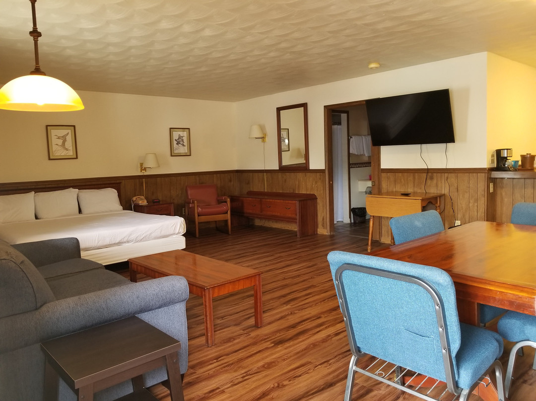 The Valley Inn and Suites主图