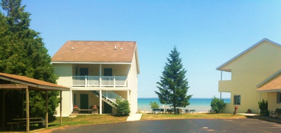 Beachcomber Motel on the Water主图