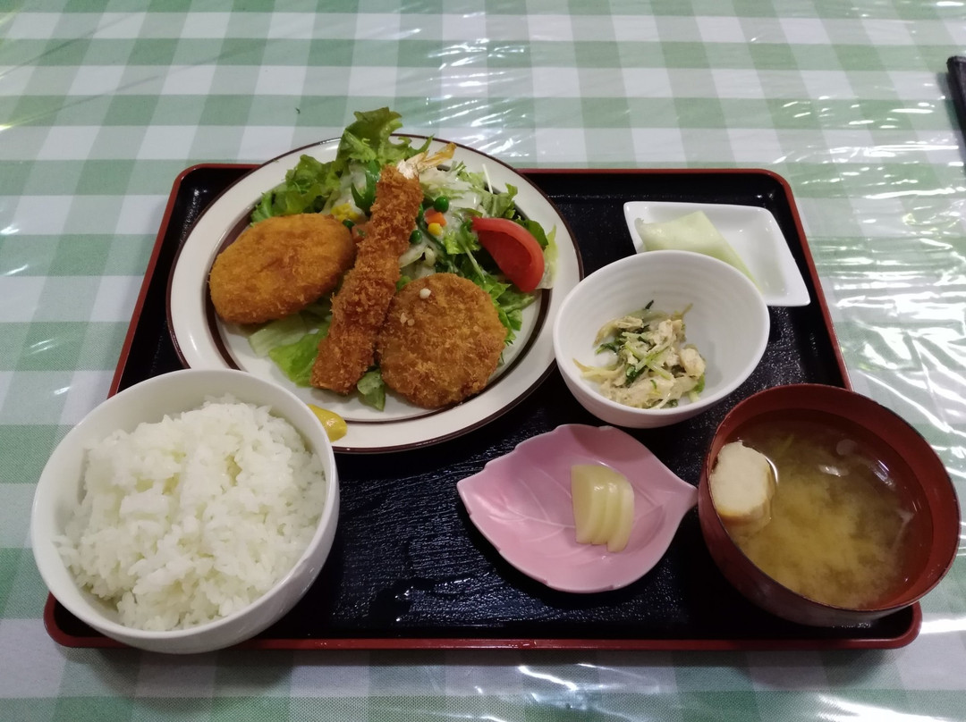 神津岛村餐馆和美食-Onsen Restaurants Sabusaki
