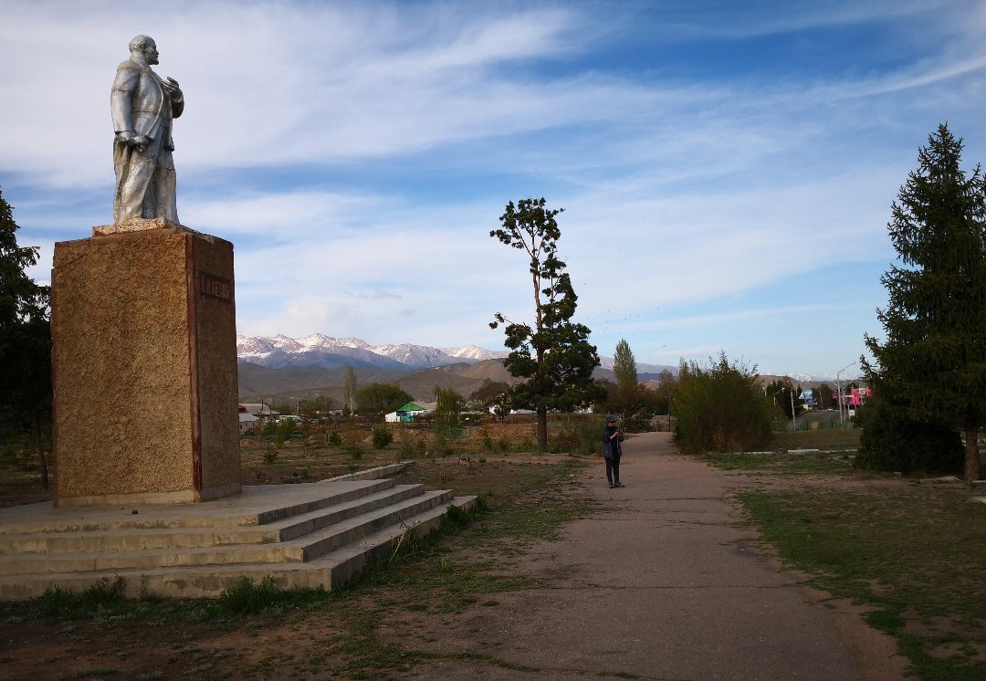 Lenin Statue-乔尔蓬阿塔必去景点