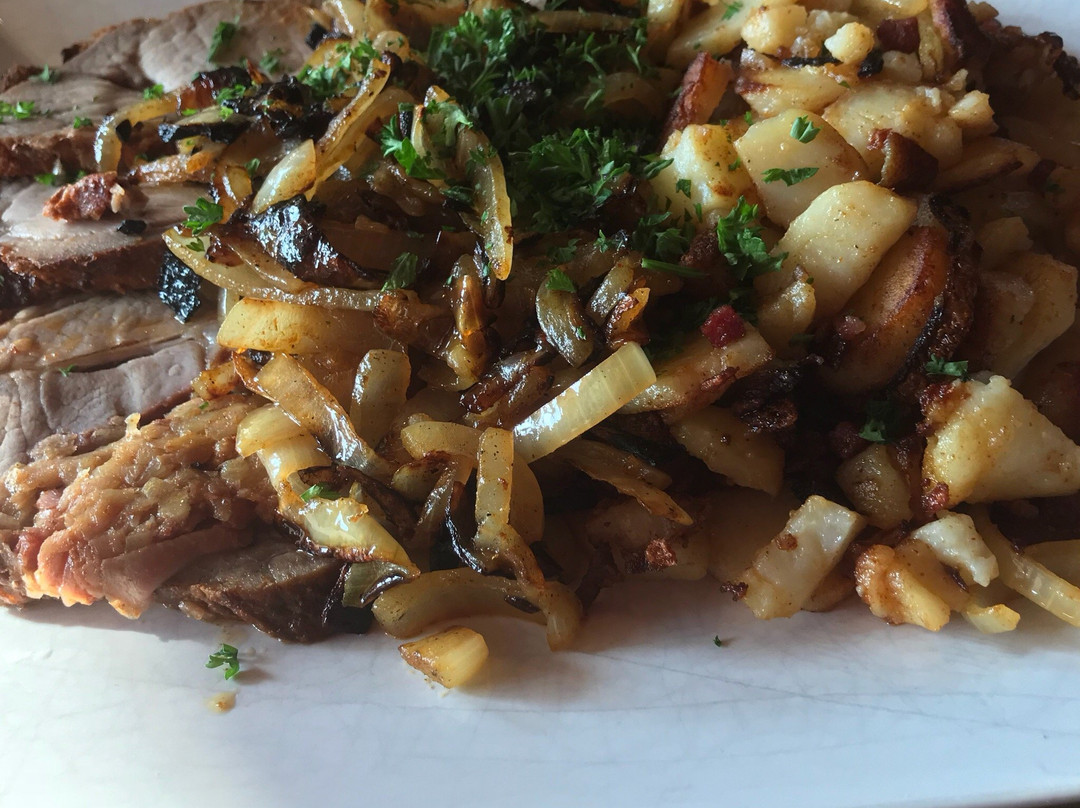 Alf餐馆和美食-Baeren-Stube