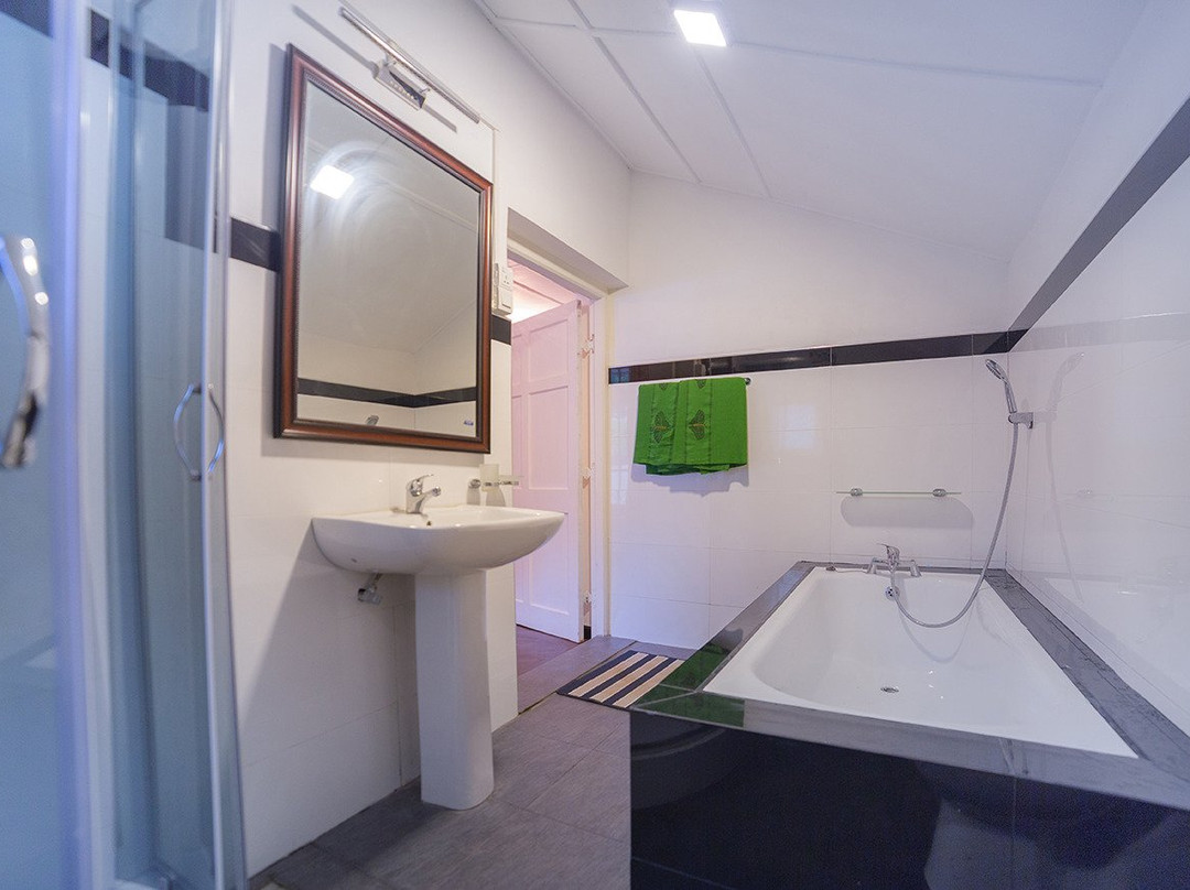 Micklefield Bungalow主图