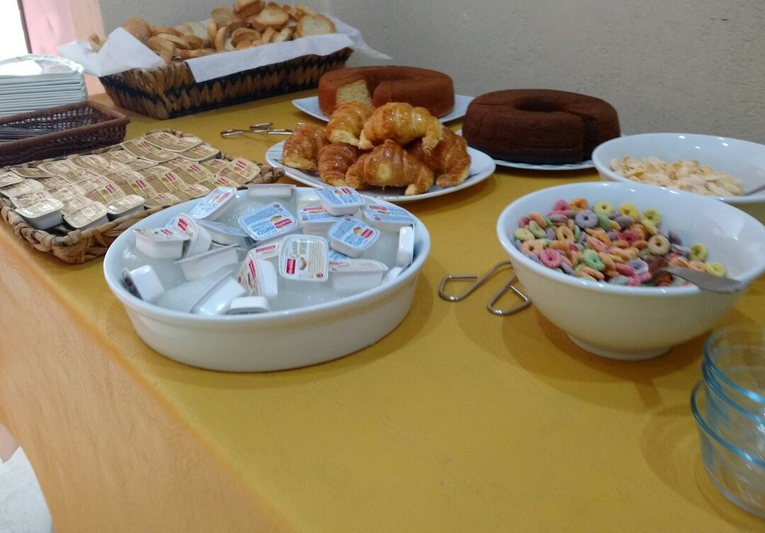 Monte Hermoso酒店住宿-Hotel Soleado MH