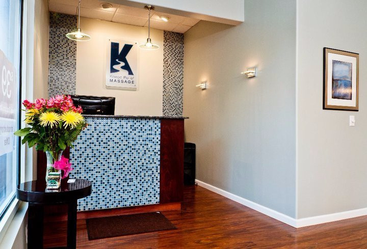 Knead Relief Massage-Vestal必去景点