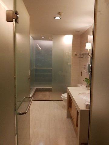 深圳悦如酒店(香蜜公园车公庙地铁站店)-浴室