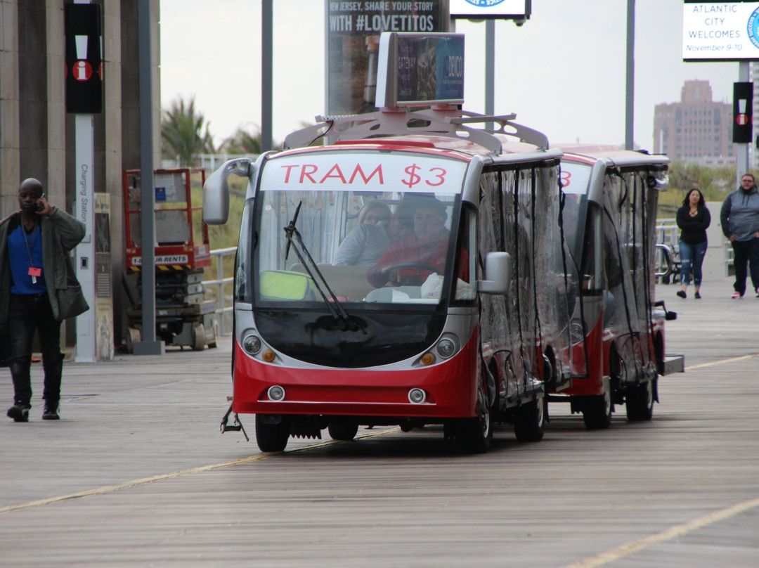 Atlantic City Boardwalk Tram Service景点图片