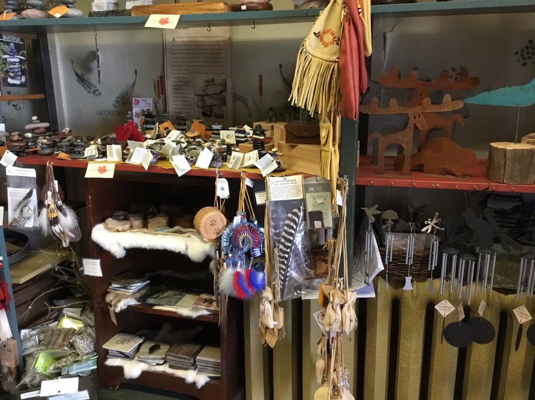 The Wolf Den-帕里桑德必去景点