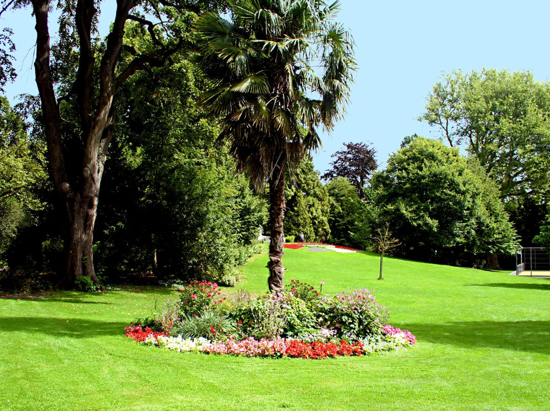 Parc du Waux-Hall-蒙斯必去景点
