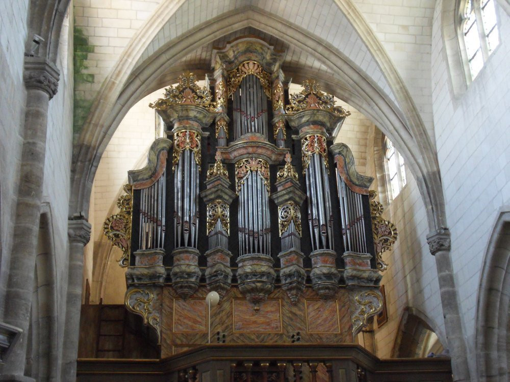 Machault旅游景点-Eglise Saint Martin
