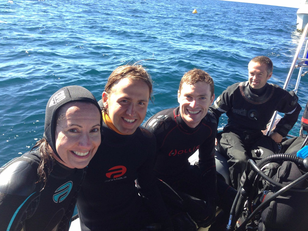 Pro-Dive Central Coast-Killarney Vale必去景点