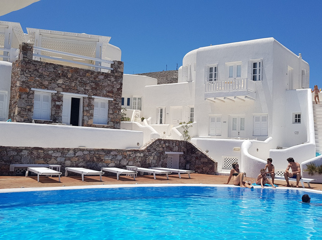 卡拉沃斯塔西斯酒店住宿-Aspalathras White Hotel