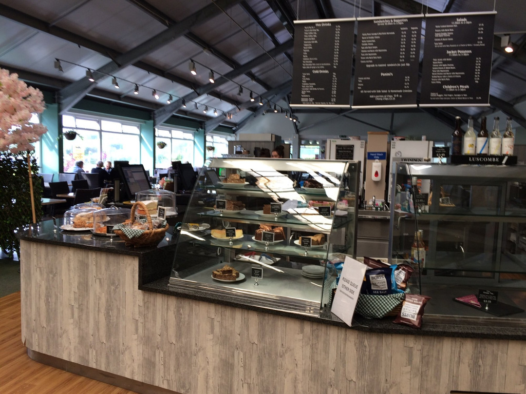 Yealmpton餐馆和美食-Otter Garden Centres