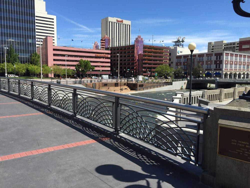 New Virginia Street Bridge-里诺必去景点