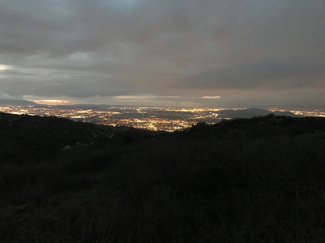 Box Springs Mountain Reserve-莫雷诺谷必去景点