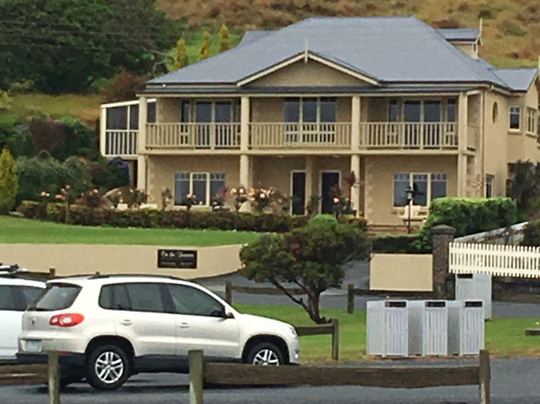 On the Terrace主图