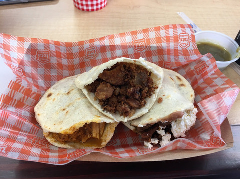 Gorditas Dona Tota Monterrey主图