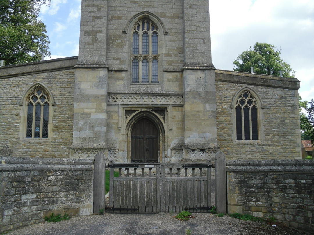 Saint Edmund's Parish Church景点图片