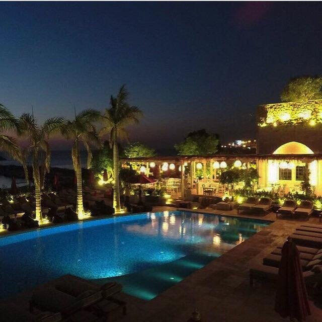 Al Mandaloun Beach Club