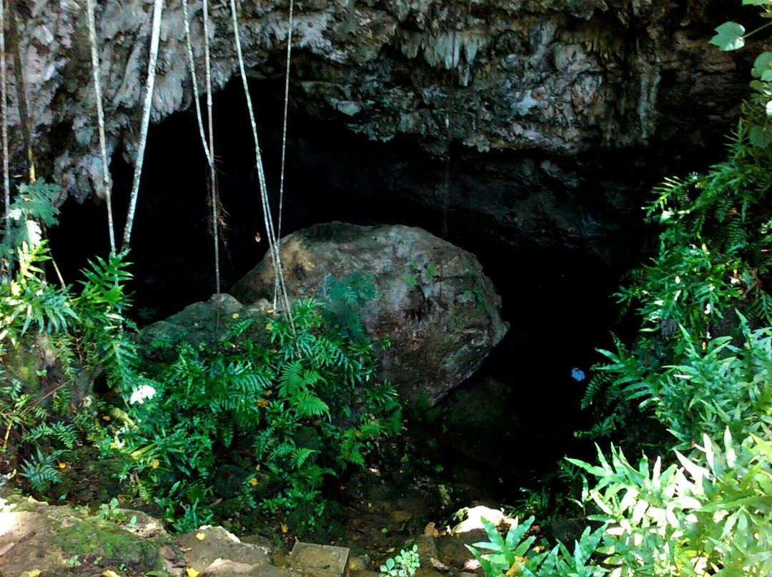 Mangilao旅游景点-Marbo Cave